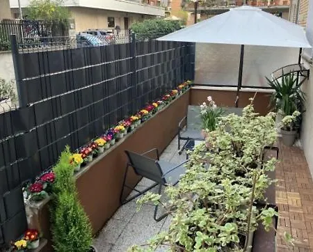 Le Rondini In Giardino Appartamento Roma